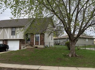 17158 E 5th St N, Independence, MO 64056