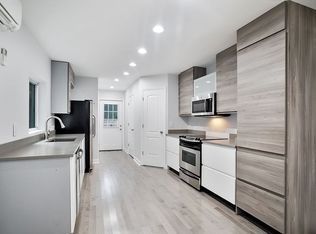 127 S Schroeder St, Baltimore, MD 21223