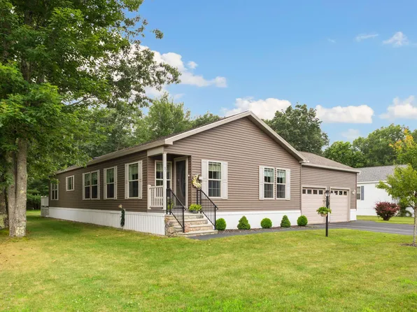 37 Candlewood Drive, Lyman, ME 04002