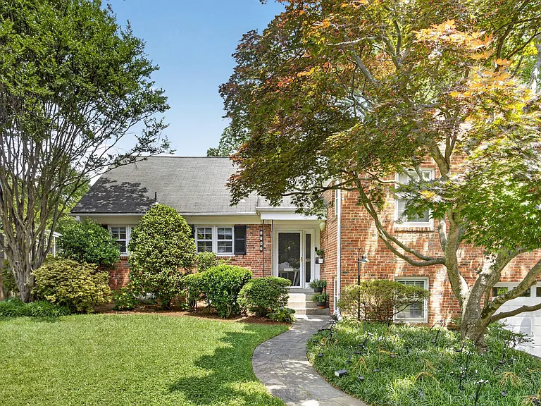 5703 Cromwell Dr — Photo 35