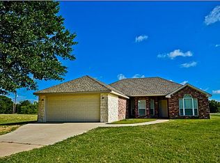 110 April Cv, Streetman, TX 75859