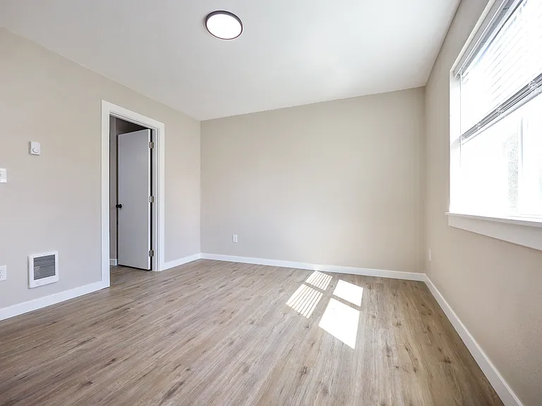 2819-2835 SE 90th Pl — Photo 24