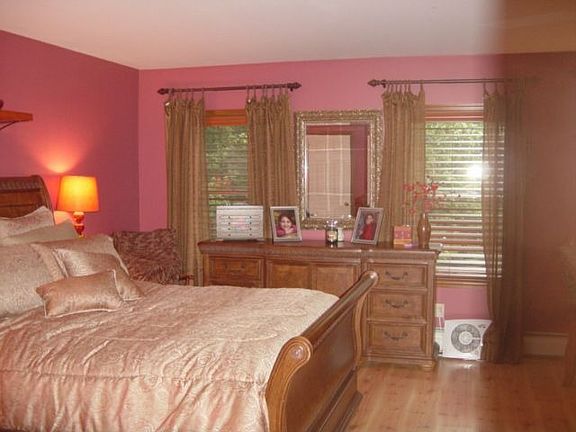 Comfortable Master BR w/full bath 