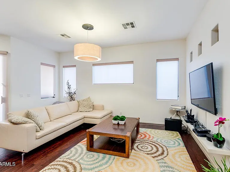 2037 W Periwinkle Way — Photo 15