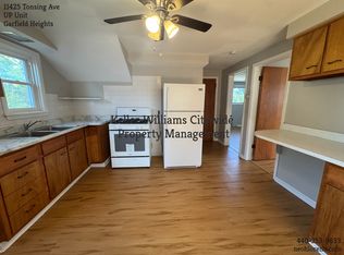 11425 Tonsing Dr, Garfield Heights, OH 44125