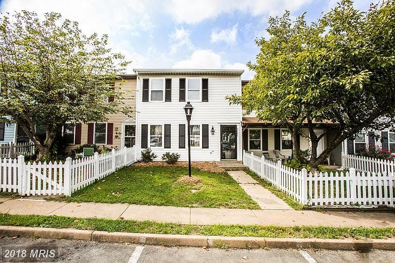 1st image of 5206 Magnolia Pl