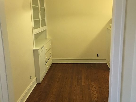 5th image of 1565 W Birchwood Ave APT 1