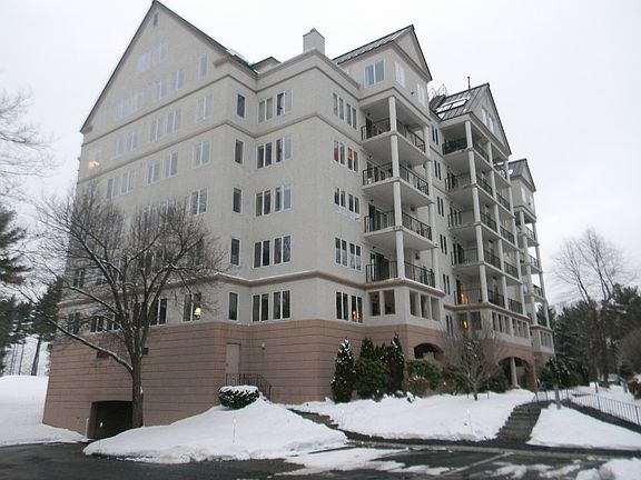 2nd image of 10 Mountain Laurels Dr APT 305