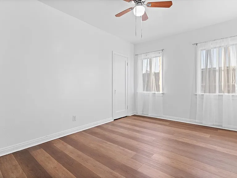 6403 1/2 S Vermont Ave #2 — Photo 19