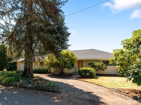 241 Buland Drive, Castle Rock, WA 98611