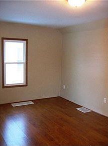 3rd image of 3021 Court Ave