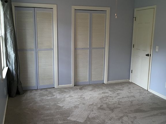 Dual closets in master