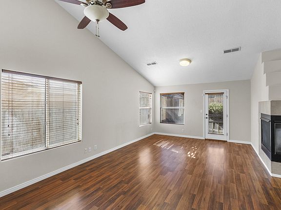 5th image of 1133 Avenida Las Vistas NW