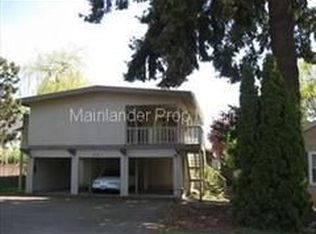 667 3rd St APT 3, Lake Oswego, OR 97034
