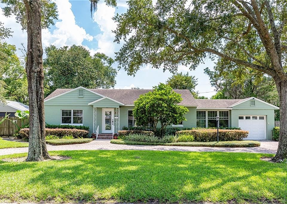 1st image of 942 Garden Dr