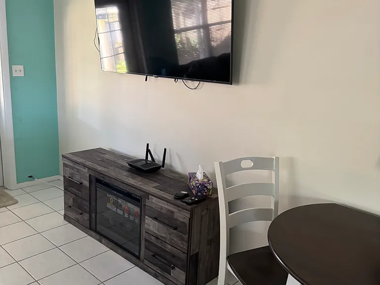 189 Oak Ave #3 — Photo 7