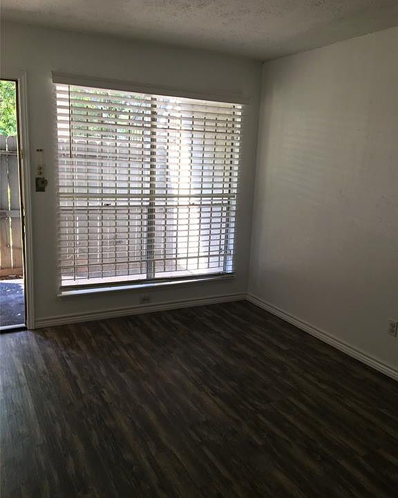 1st image of 7313 Gulf Fwy APT 120