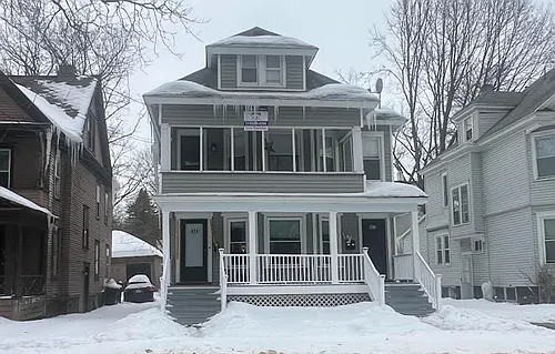 602 Westcott St Photo 1