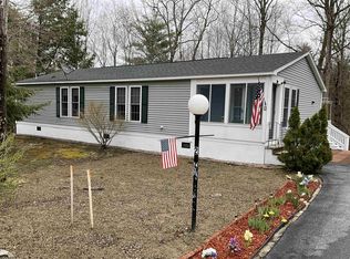 2 Moultrie Dr, Wolfeboro, NH 03894