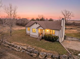 3257 Union Rd, Junction City, KS 66441