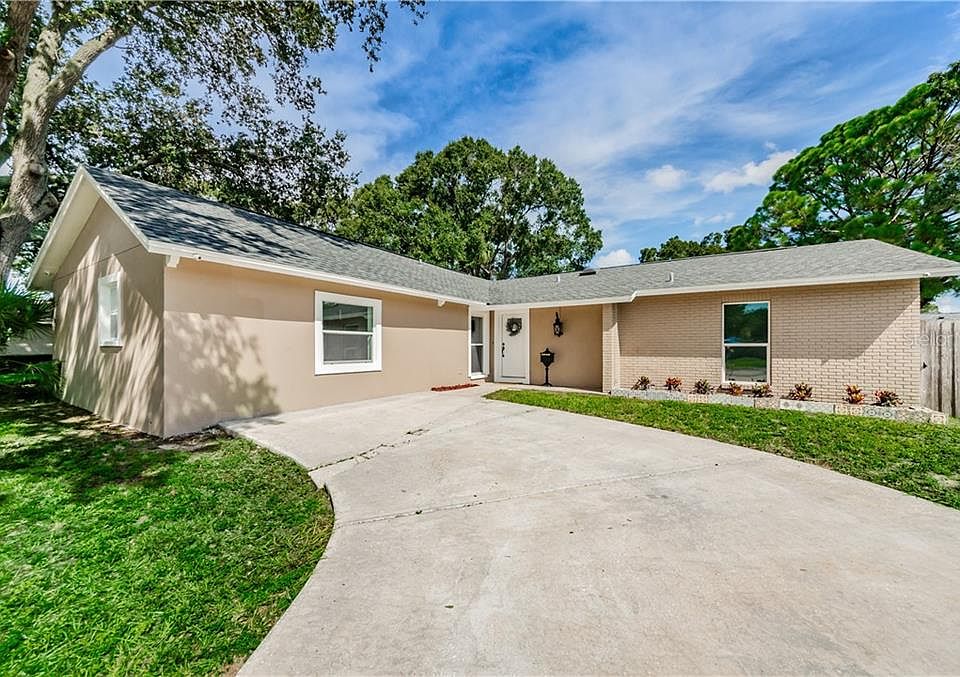 1st image of 8403 Woodbrier Ct