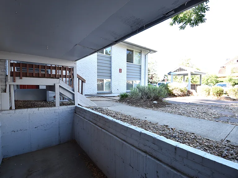 1920 19th St #6 — Photo 19