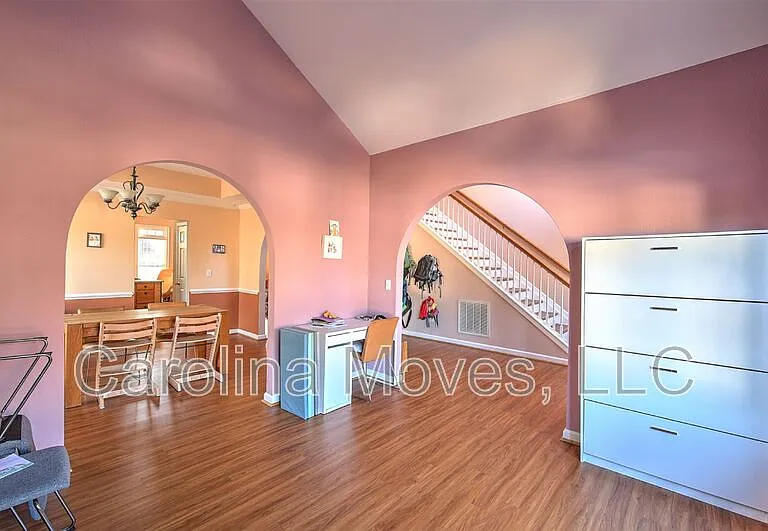 512 S Orchard Farms Ave — Photo 4