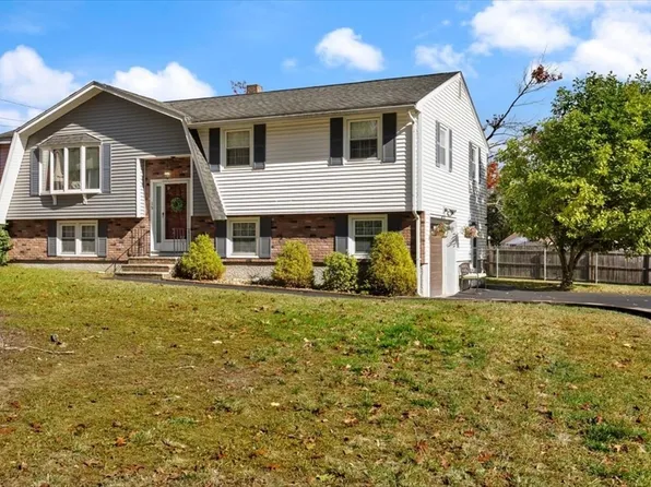 15 Alexander Ave, Dracut, MA 01826