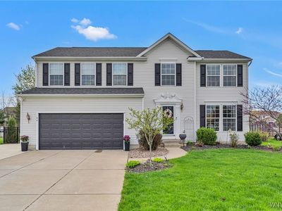 64 Park Ln, Grand Island, NY, 14072