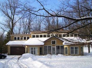 111 Thornell Rd, Pittsford, NY 14534