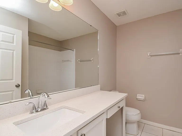 1509 Maple Leaf Ln — Photo 14