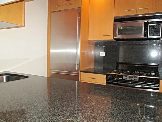 Rented by Anchor Associates | media 17