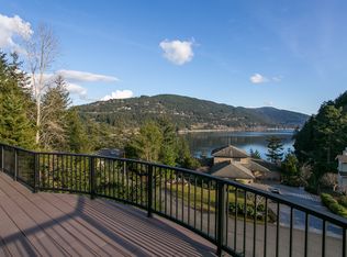 413 Arbutus Pl, Bellingham, WA 98225