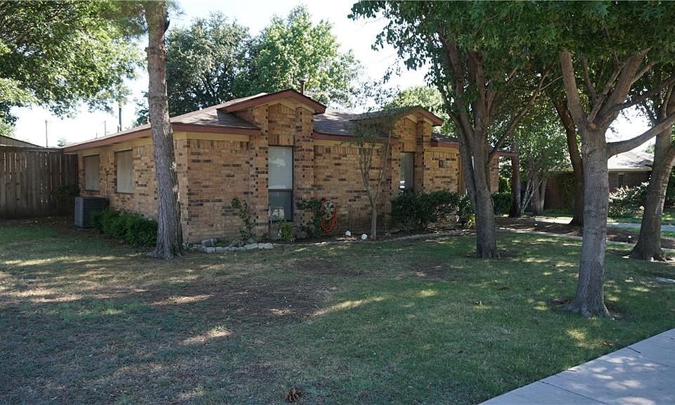 1st image of 1710 Belltower Pl