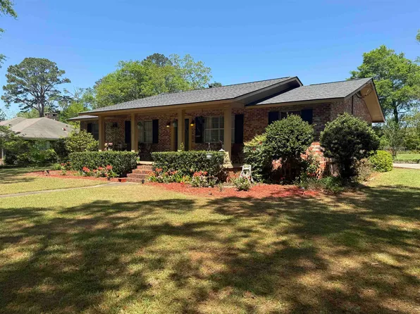 509 3rd St, Andalusia, AL 36420