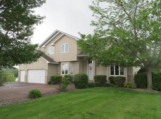 8005 Cedar St, Rockford, MN 55373