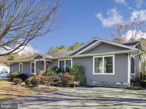 1337 Queen Anne Dr, Chester, MD 21619