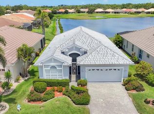 809 Derbyshire Dr, Venice, FL 34285