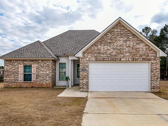 3rd image of 7245 Jadewood Dr