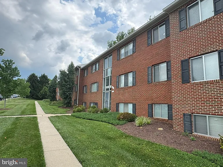 3876 Shadywood Dr #12 — Photo 15