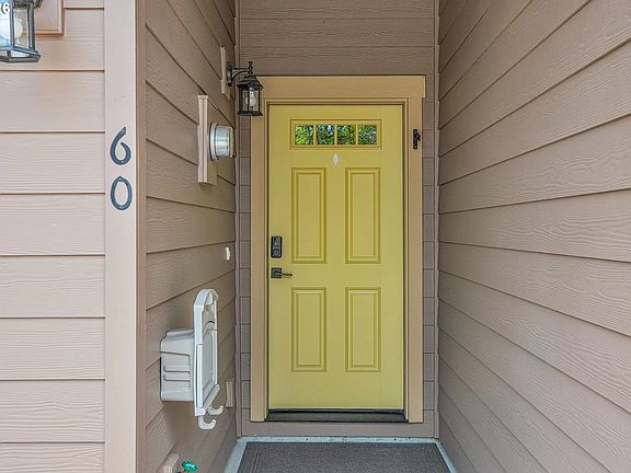 2nd image of 60 N 41st Pl