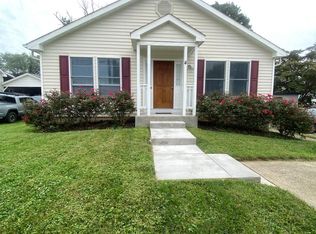 4 Wolf Ave, Reisterstown, MD 21136