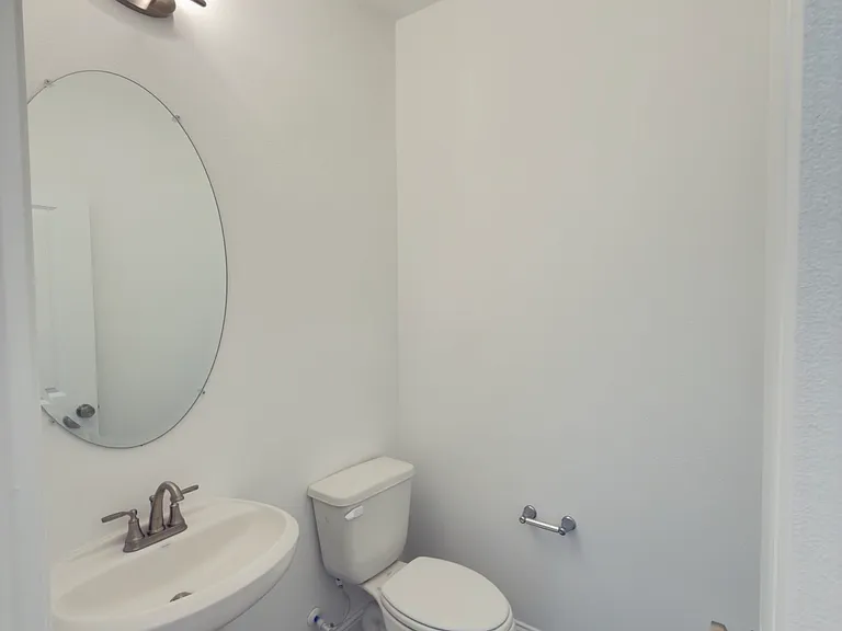 2502 Sturgis St — Photo 9