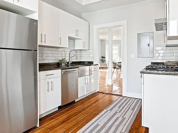 3rd image of 44 Greenville St #B