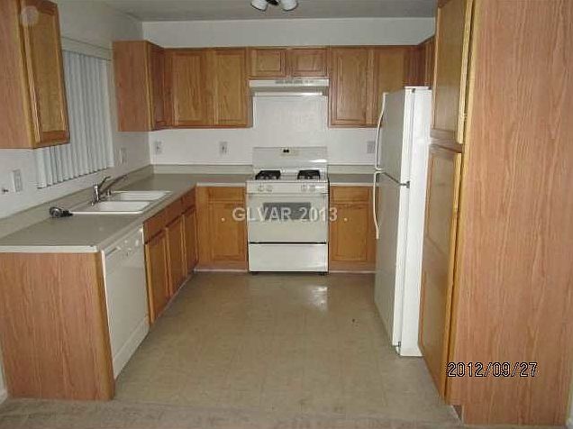 2nd image of 9673 Brooks Lake Ave