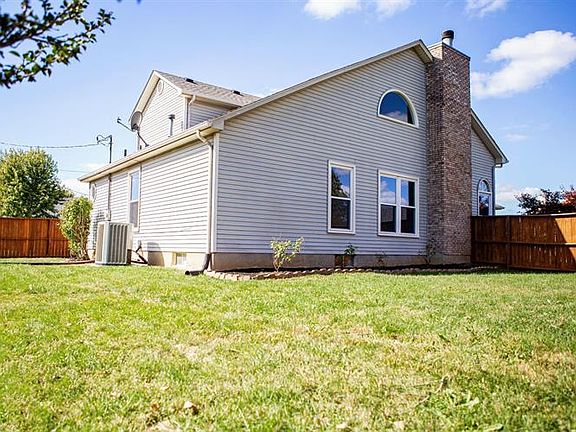 2nd image of 110 Whirlaway Cir