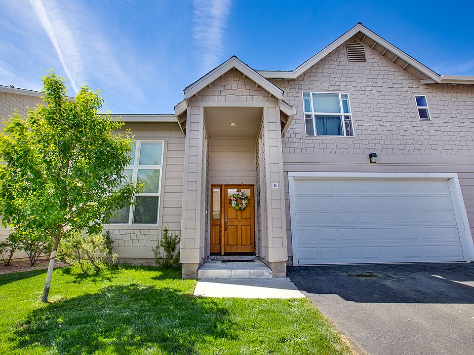 1st image of 10085 Nicolas Dr