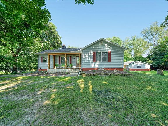 2nd image of 2525 Robinson Rd