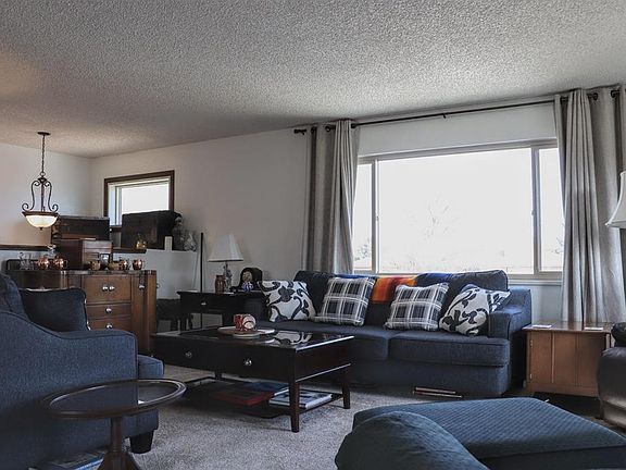 2nd image of 2262 Essex Court