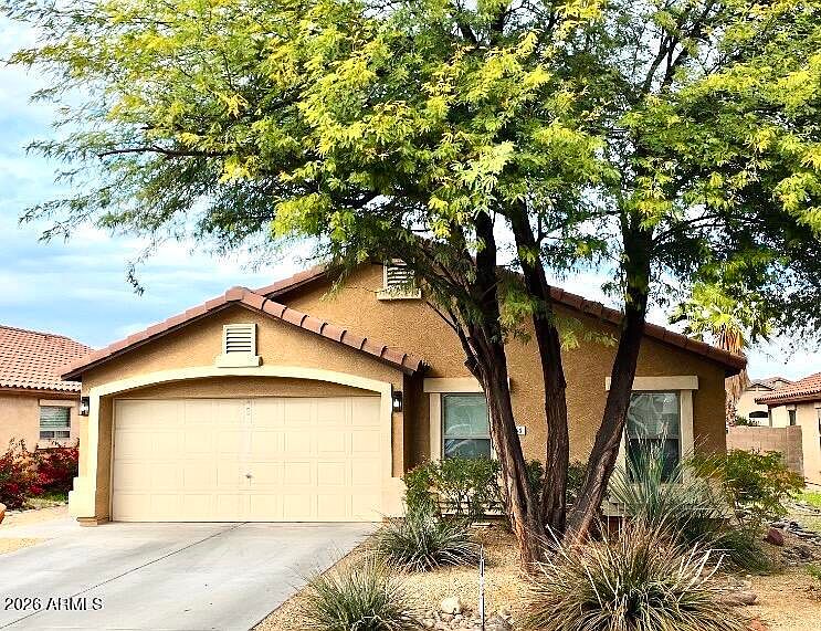 1st image of 660 W MESQUITE TREE Lane